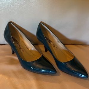 Ellen Tracy teal patent leather pumps